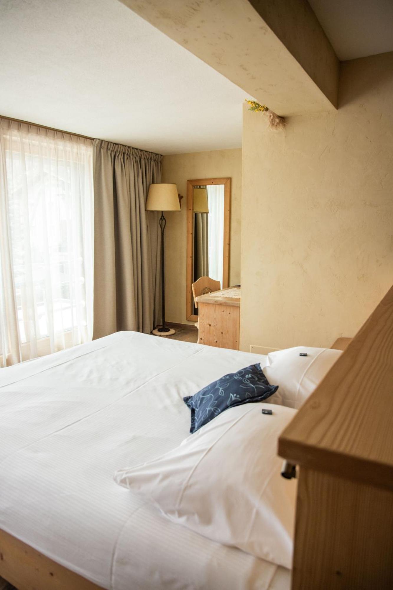 Hotel La Montanina Livigno Exteriör bild