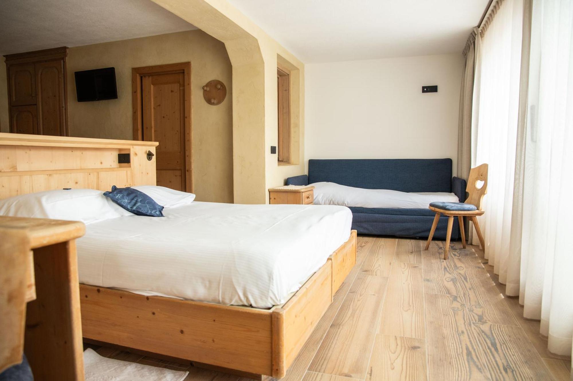 Hotel La Montanina Livigno Exteriör bild