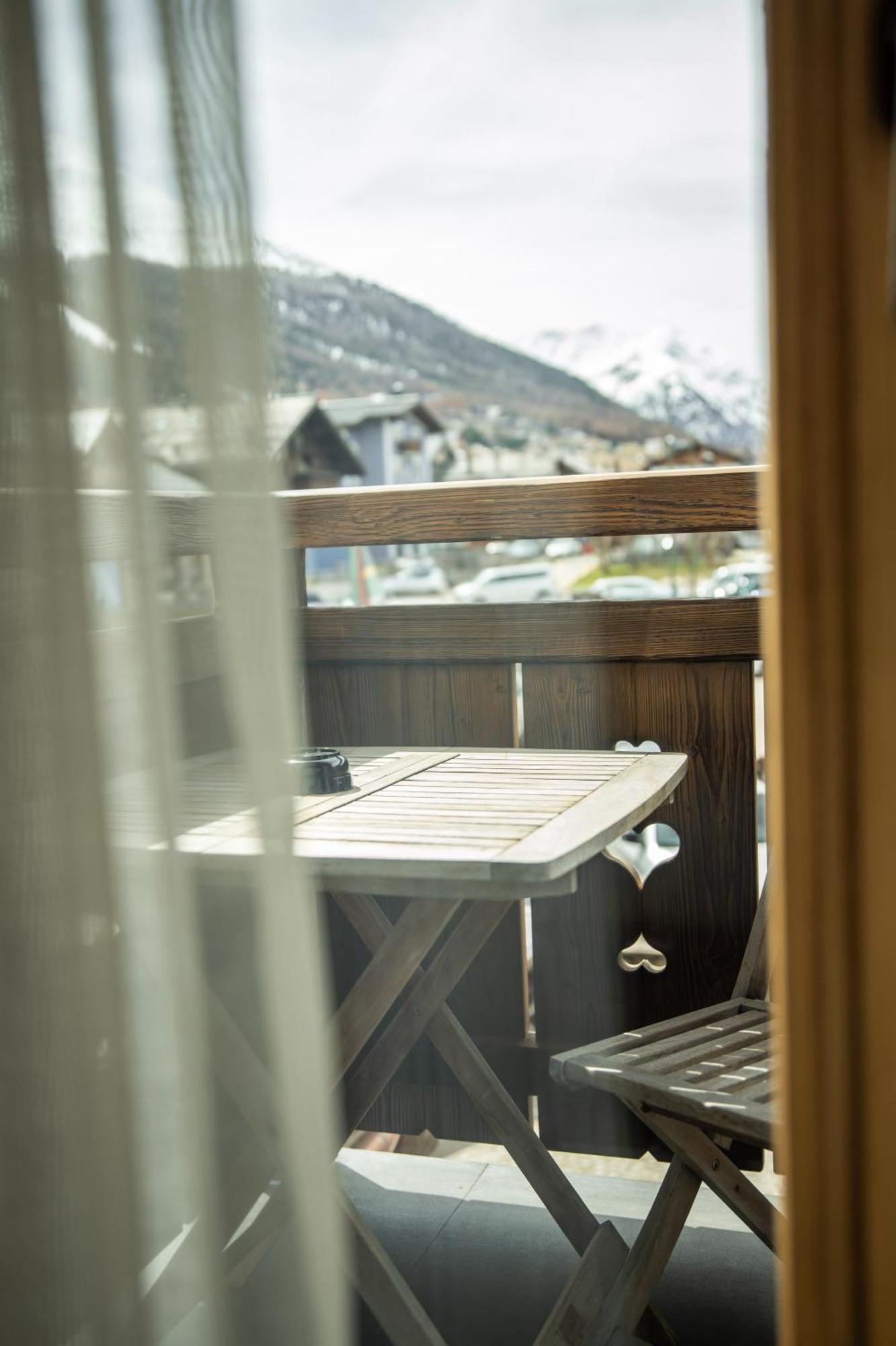 Hotel La Montanina Livigno Exteriör bild
