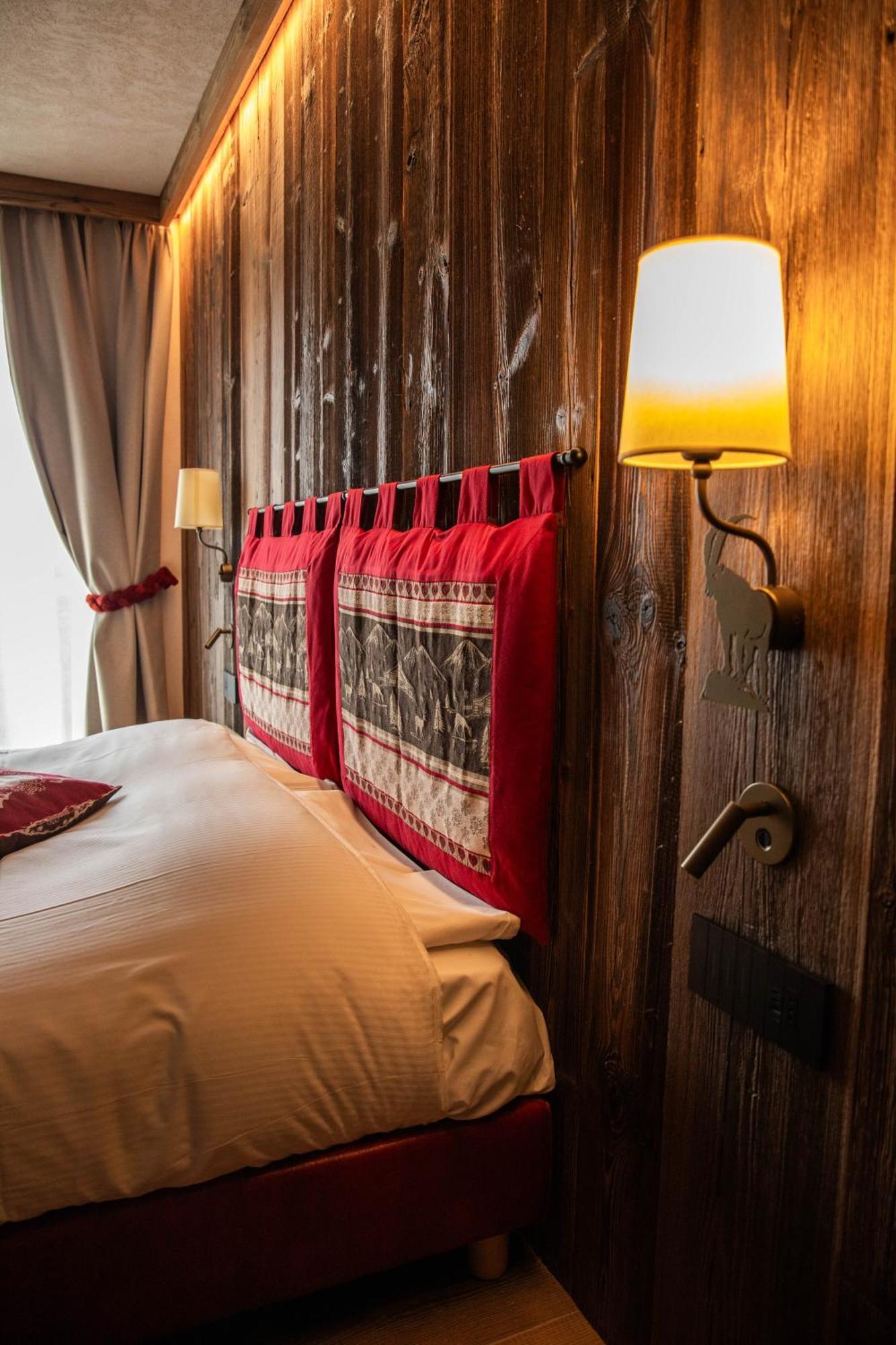 Hotel La Montanina Livigno Exteriör bild