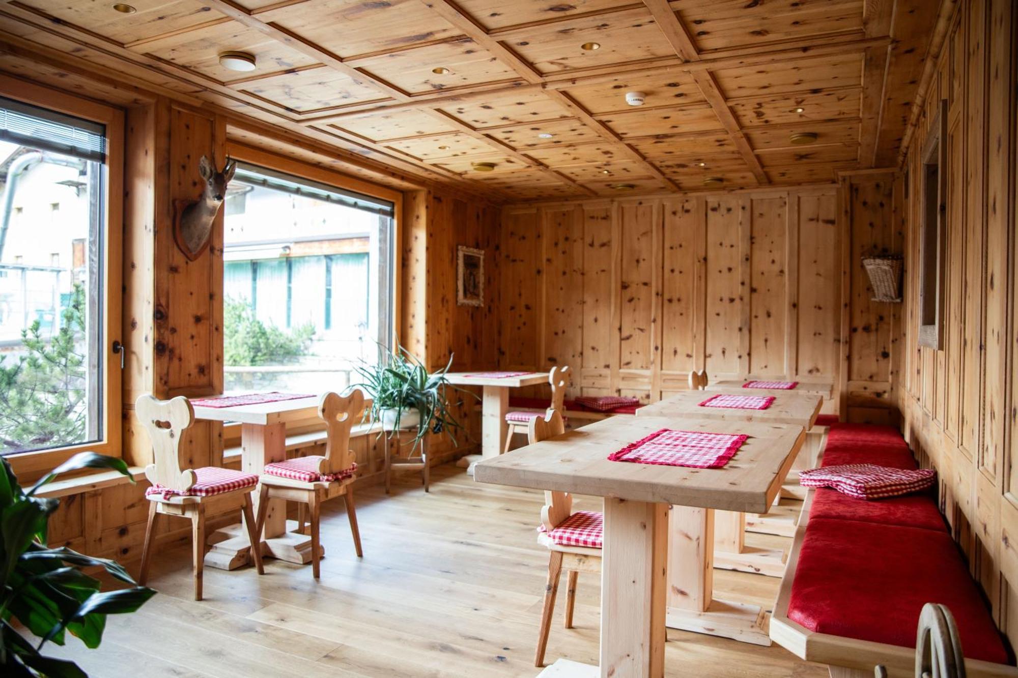 Hotel La Montanina Livigno Exteriör bild
