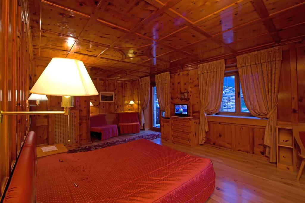 Hotel La Montanina Livigno Rum bild